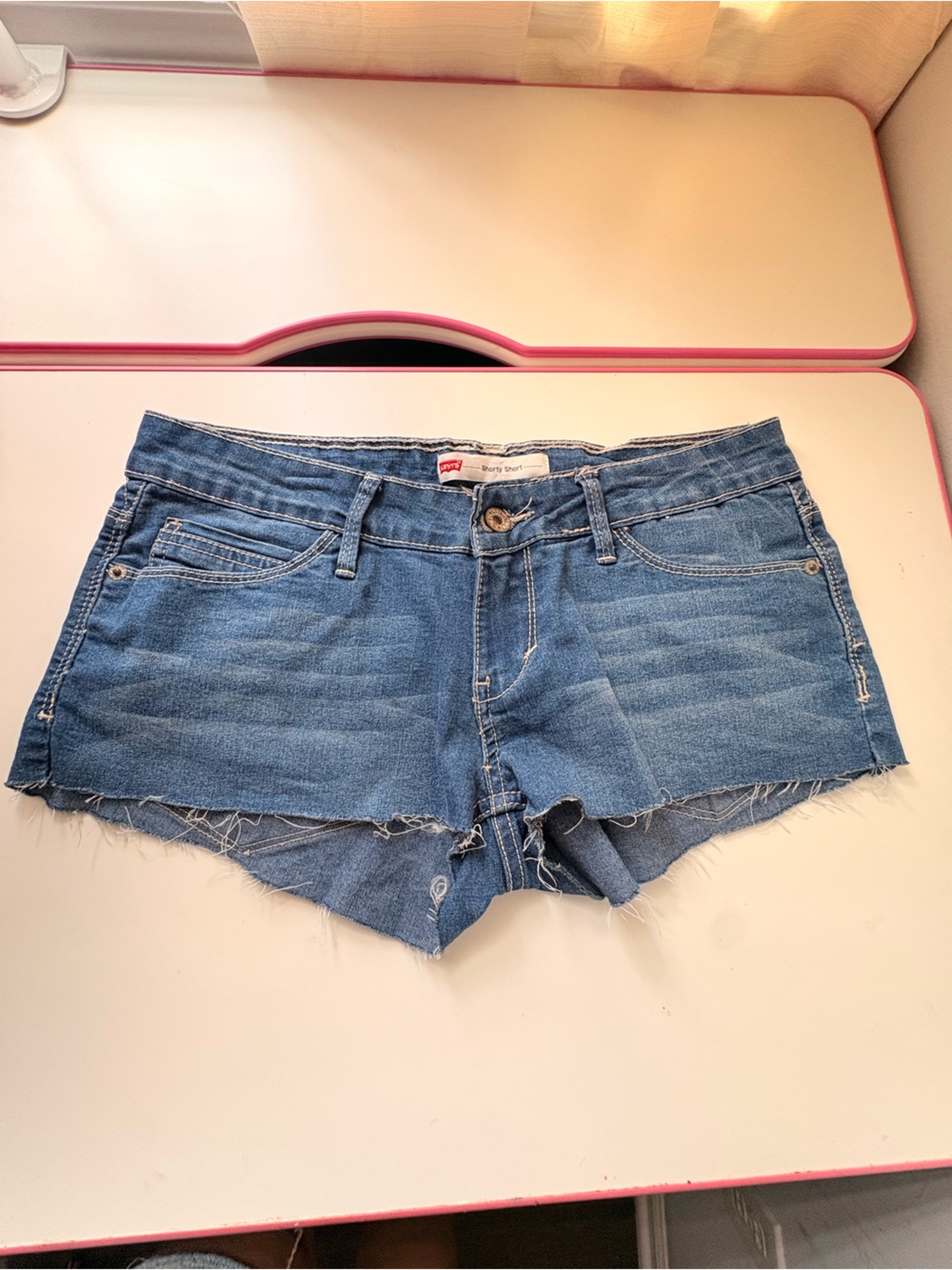 Levi's Women's Blue Denim Cutoff Shorts - Frayed Hem